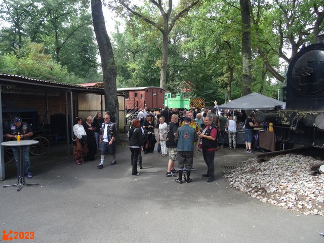 Blick auf das Treiben