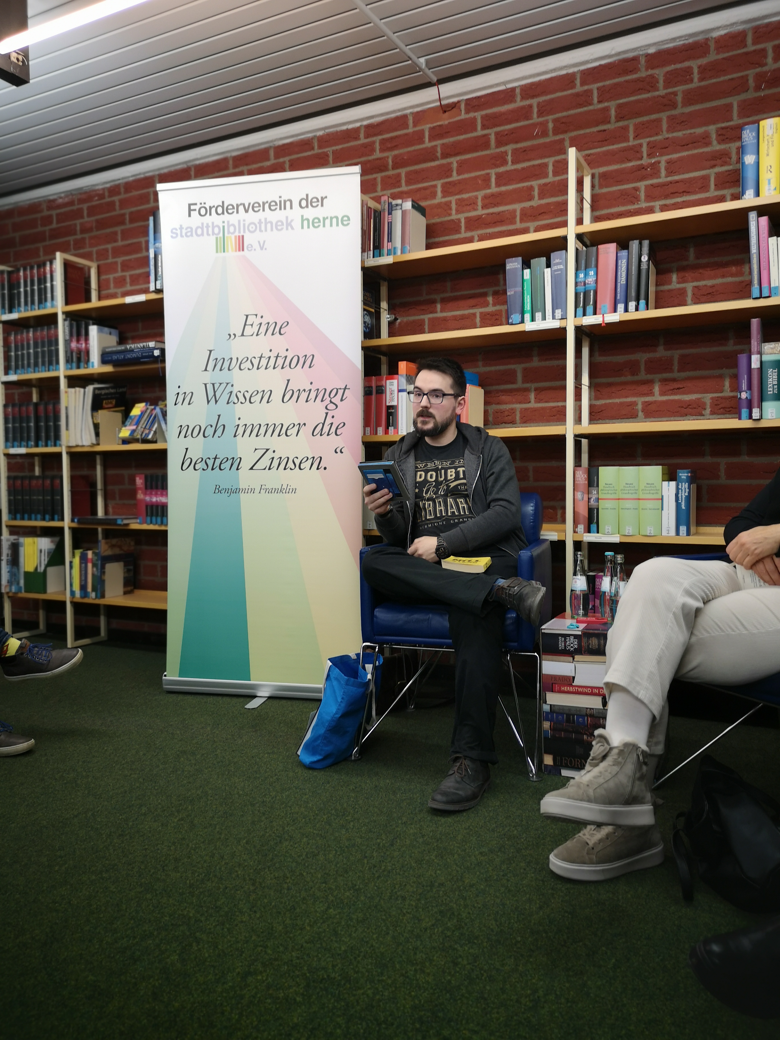 Buchpr&auml;sentation von Herrn Knipping