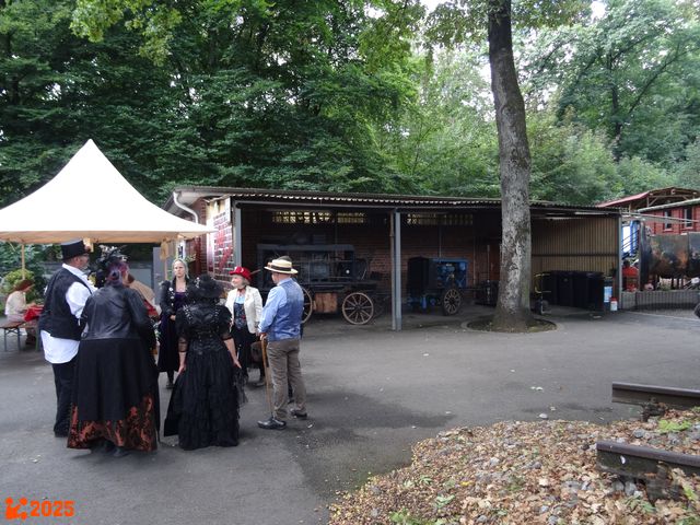 Es wird viel Augenmerk auf die Kleidung und Ausstattung gelegt